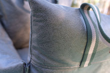 Load image into Gallery viewer, The Adventurer