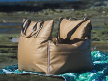 Load image into Gallery viewer, The Fashionista